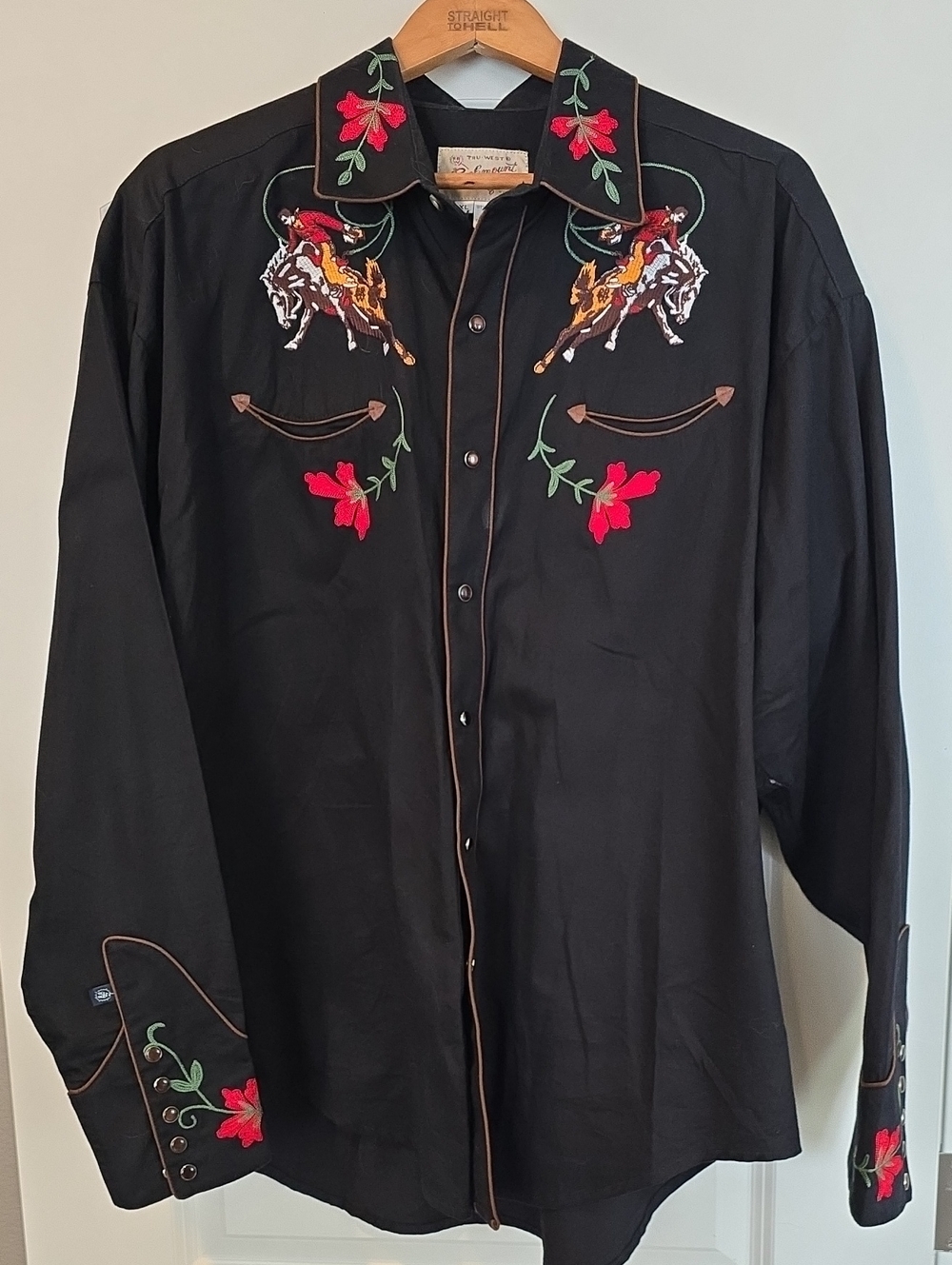 Rockmount Men's Black Western Embroidered Shirt with Red Floral Accents Sz XL